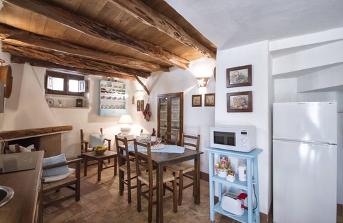Baunei Casa | Casas de piedra antiguas - Dom'e Pedra
