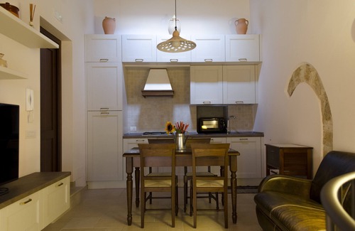 Altamura Casa | ANCIENT THIRTEENTH CENTURY HOUSE within walking distance of the Cathedral