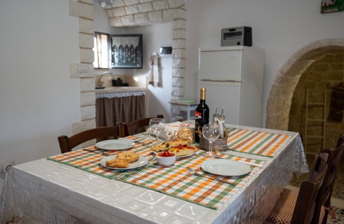 Martina Franca Casa | Ancient trullo overlooking the Itria Valley