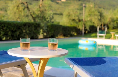 Pieve al Bagnoro Villa | Antigua casa de piedra con jardín privado y piscina. Entre Castiglion Fiorentino y Arezzo.