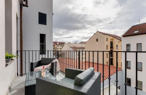 Andel Apartamento | Anděl design duplex, AC, garage