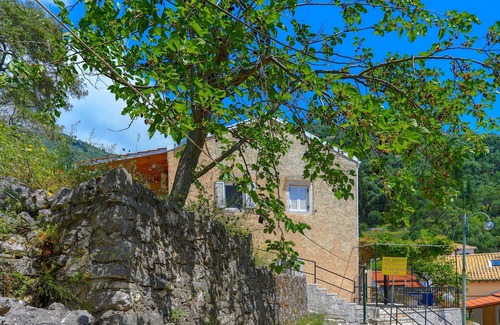Katavolos Apartamento | Estudio Anda: Apto acogedor, cerca de la playa, WiFi, A / C