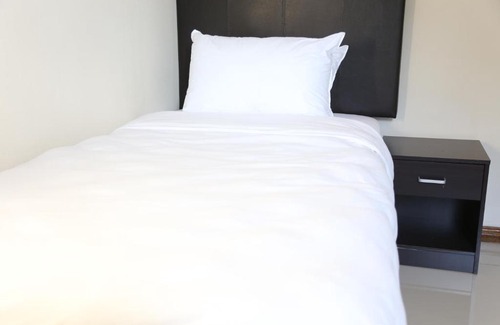 Cape Town City Centre Cama Y Desayuno | Andalousse Backpackers beds with out breakfast