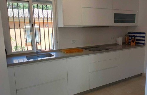 Poblado Sancti Petri Chalet De Esquí | Villa andaluza cerca de la playa (unos 200m)