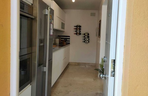 Poblado Sancti Petri Chalet De Esquí | Villa andaluza cerca de la playa (unos 200m)