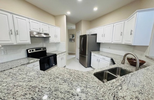 Southwest Arlington Casa | Andalusia Trail Getaway