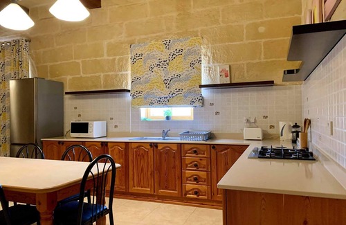 Victoria Otro | Andar Farmhouse located on the outskirts of Victoria, capital city of Gozo