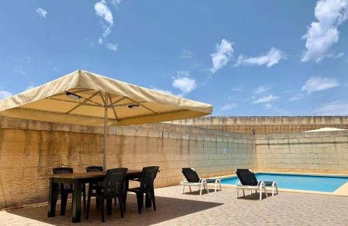 Victoria Casa | Andar Farmhouse