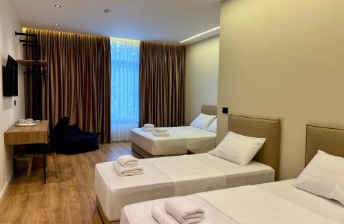 Vlore Hotel | Andi Downtown Deluxe Rooms