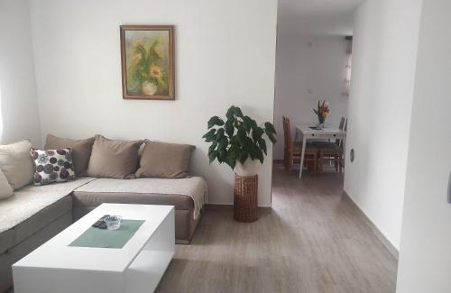 Belgrade Apartamento | Andrea Airport Apartments