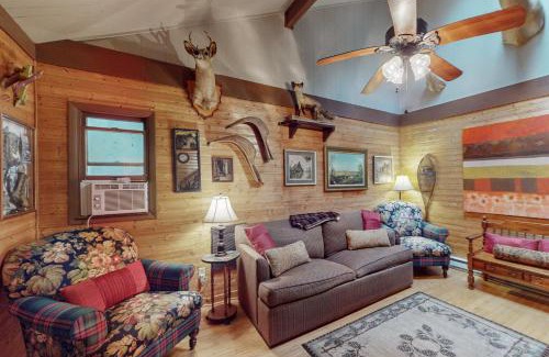 Boone Casa | Andreas Creek Cabin #1