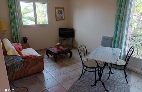Massillargues-Attuech Casa | Anduze Gîte Les Bambous au "Petit Clos des Cigales"