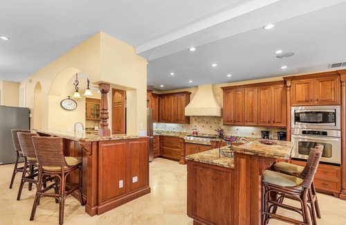 Captiva Casa | 25% DISCOUNT & 3-Day Minimum STAYS THRU OCT 2025! CHRISTMAS WEEK AVAILABLE!