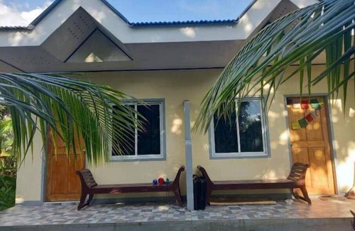 Siquijor Casa | Anerose homestay, Aleonas Room.