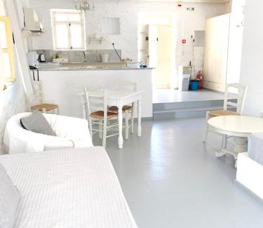 Drios Hotel | Anezina Village