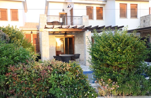 Aphrodite Hills Apartamento | Angelos Junior Villa with pool HG22