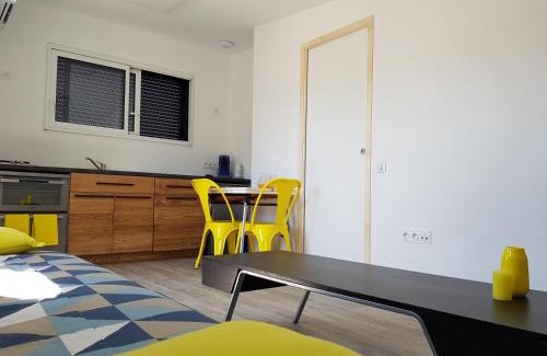 Monplaisir Apartamento | Angers Green Lodge - Yellow Sun Appartement