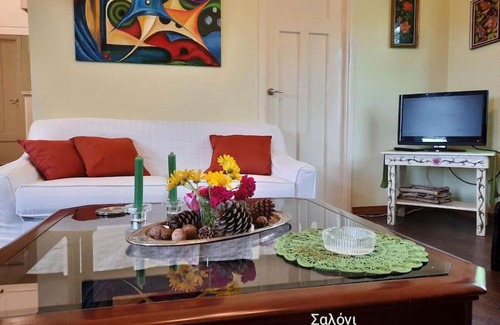 Ilida Casa | Angie's Guests Cottage