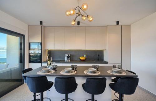 Slatine Apartamento | Angie's Rooftop Apartment