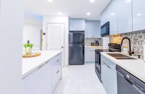Highland Garden Casa | Angies-10 Min Beach-10 People-Terrace-Families