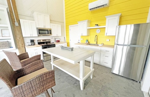 Grand Isle Casa | Anglers & Antlers - Beach Front- Island Realty