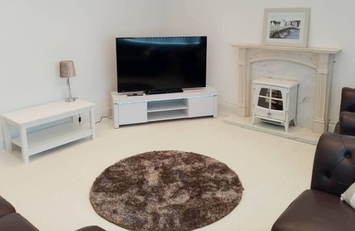 Amlwch Casa | Anglesey home by the sea