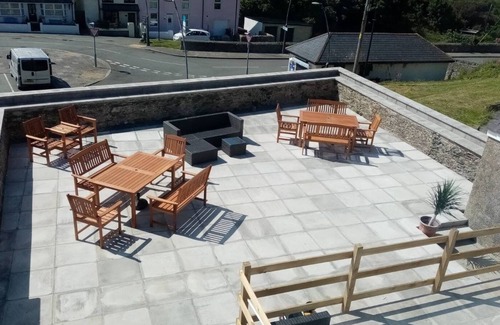 Amlwch Casa | Anglesey home by the sea