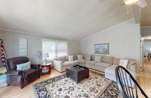 Rehoboth Beach Casa | Angola By The Bay - 23437 Marina Dr E