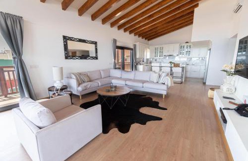Santa Maria Hotel | Angulo House