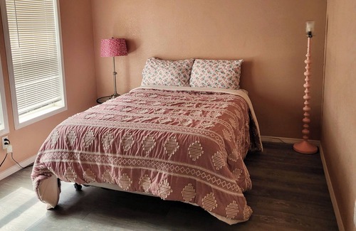 Monte Vista Apartamento | Animals and Peace on a family friendly Homestead!