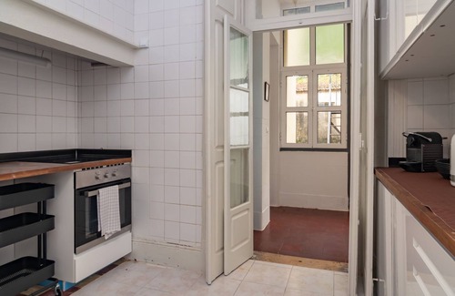 Penha de Franca Apartamento | Anjos' City Escape by LovelyStay - 2