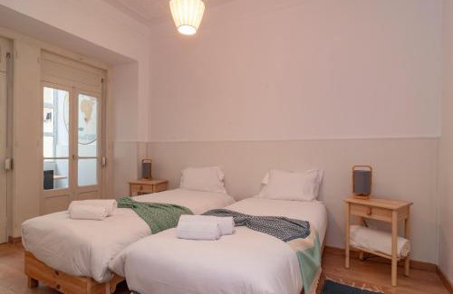 Penha de Franca Apartamento | Anjos' City Escape by LovelyStay