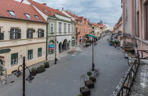Kaposvar Apartamento | Anker Apartman Kaposvár