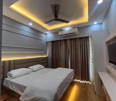 Greater Noida Apartamento | Anmolairbnb