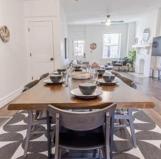 Downtown St. Louis Casa | Ann Avenue Charming 3 Bedroom Retreat Near Downtown St Louis