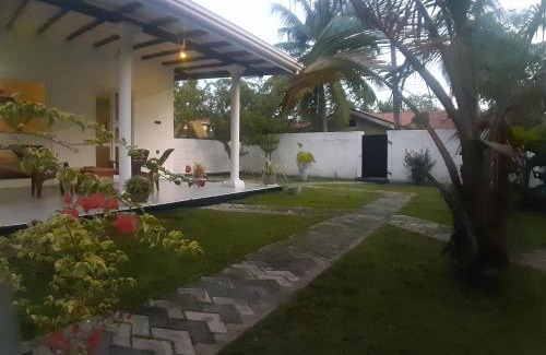 Kadirana North Villa | Ann Villa Negombo