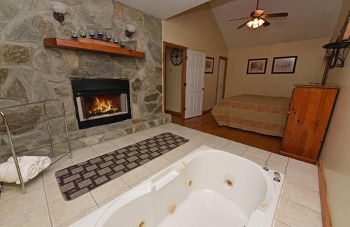 Blairsville Casa | Anna at Alpine Cabins - Peaceful, Private, Perfect