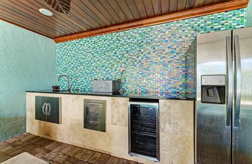 Brigantine Casa | Anna Maria Island Beach Palace