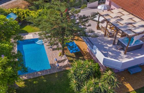 Ialyssos Villa | Anna's Brilliant Villa in Ialysos