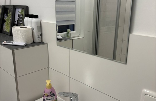 Wiesbaden Apartamento | Anna`s Ferienwohnung im Schönen Frauenstein