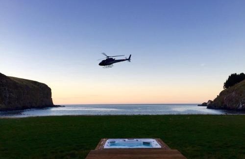 Pigeon Bay Casa | Annandale Coastal Farm Escape & Luxury Villa Collection