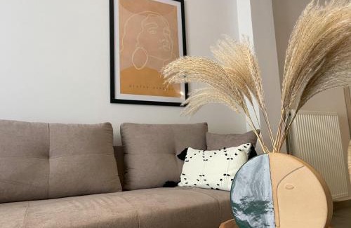 Dafni-Ymittos Apartamento | Anneta’s home