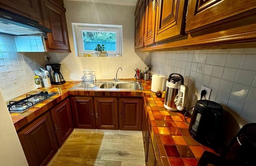 Agon-Coutainville Apartamento | ANNEX FOR 4 PEOPLECLOSE TO BEACH AND SHOPS
