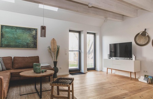 Rysum Apartamento | "Anni" a beautiful cozy maisonette apartment with terrace in the his