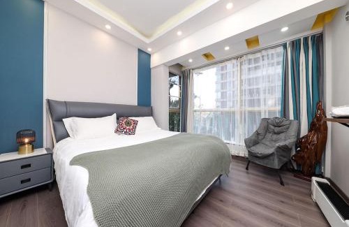 Kunming City Centre Apartamento | Annie Apartment - only 120 metres from Metro Line 2 Exit B of Chuanxingulou