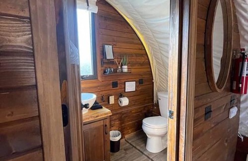 Virgin Cabina | Annie Oakley Wagon w/ Hot Tub, 2QB and Outdoor Kitchen #37
