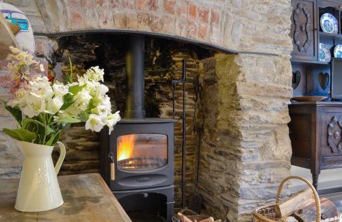 Milton Combe Casa | Annies Cottage