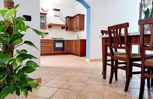 Ghilarza Casa | Anninnìa Guest House B&B - GhiIarza