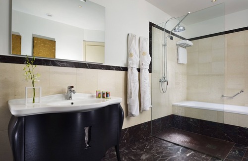 Oleggio Castello Otro | Anuncios Junior Suite en los nuevos establos