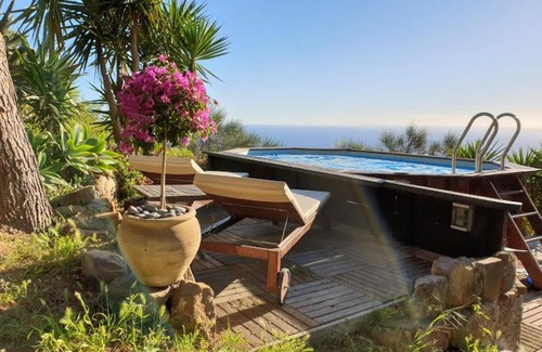 Monte Gallina Chalet De Esquí | Anoeta Casetta Eoliana Lipari,pool,sauna